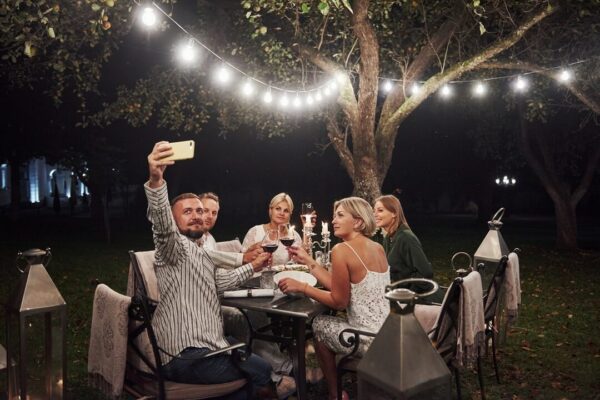 Lighting Scenes in Dinner Party